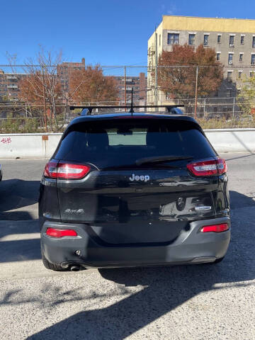 2016 Jeep Cherokee Latitude