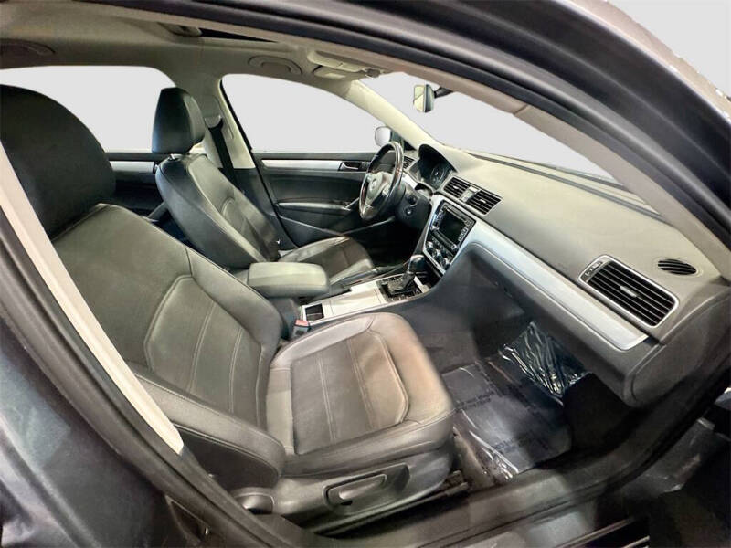 2012 Volkswagen Passat