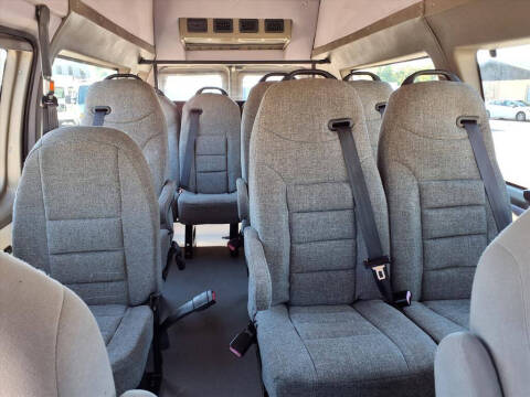 2010 Ford E-Series E-250