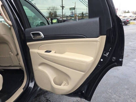 2022 Jeep Grand Cherokee WK Laredo E