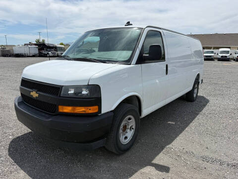2025 Chevrolet Express 2500