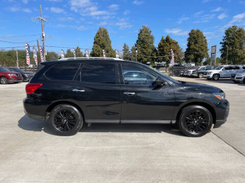 2019 Nissan Pathfinder S