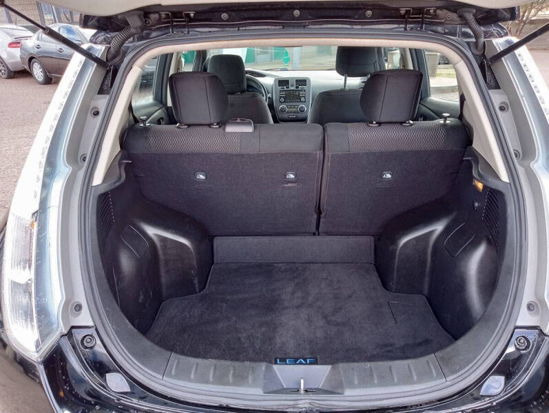 2013 Nissan LEAF S