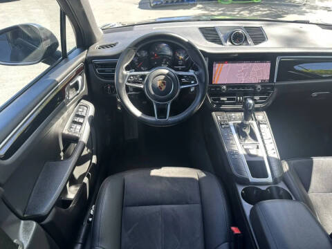 2020 Porsche Macan