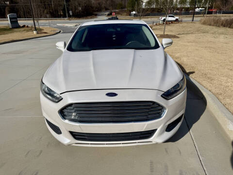 2013 Ford Fusion SE