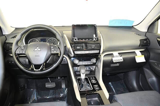 2026 Mitsubishi Eclipse Cross SE