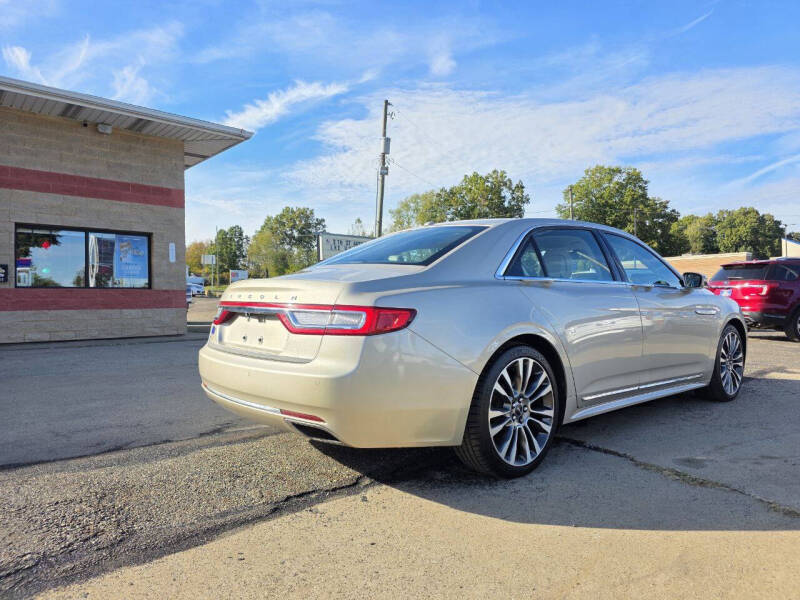 2017 Lincoln Continental Select