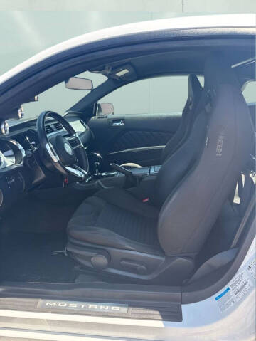 2014 Ford Mustang GT Premium