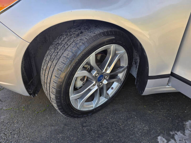 2019 Ford Fusion SEL