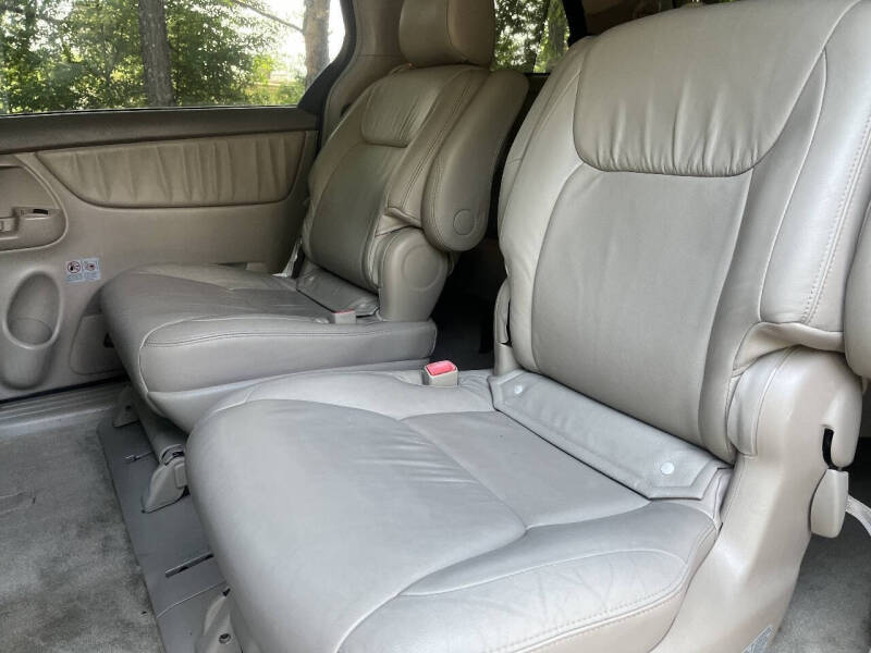 2009 Toyota Sienna XLE