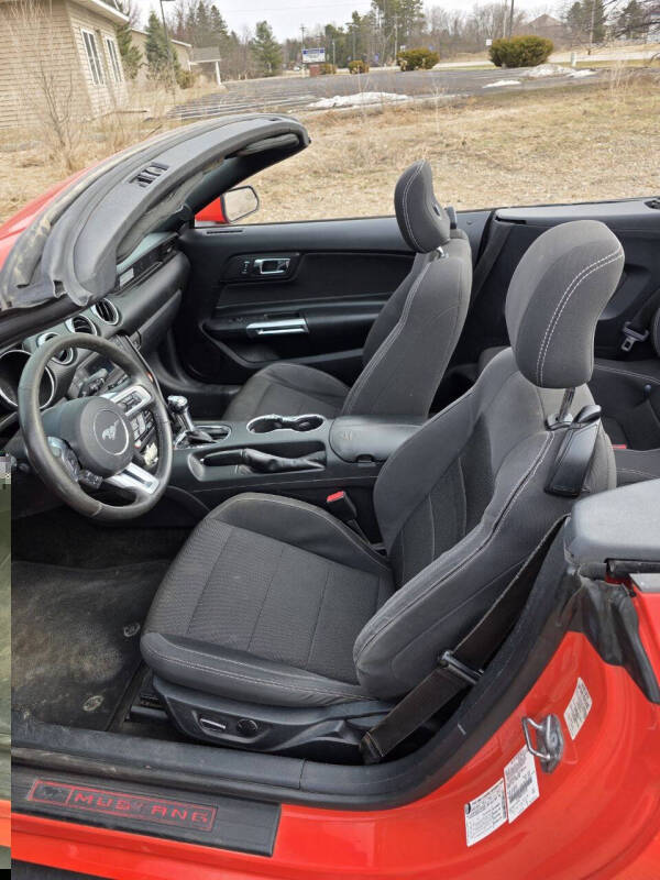 2015 Ford Mustang V6
