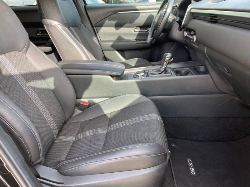 2025 Mazda CX-50 2.5 S Preferred