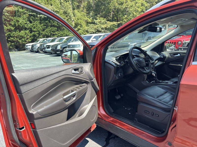 2019 Ford Escape Titanium