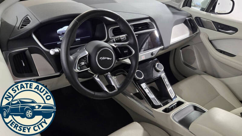 2020 Jaguar I-PACE EV400 SE