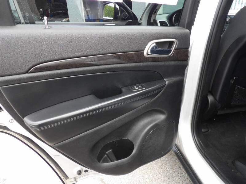 2013 Jeep Grand Cherokee Laredo