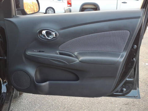 2014 Nissan Versa 1.6 SL