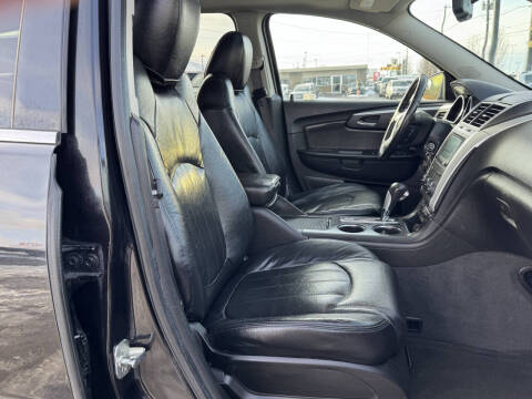 2012 Chevrolet Traverse LT