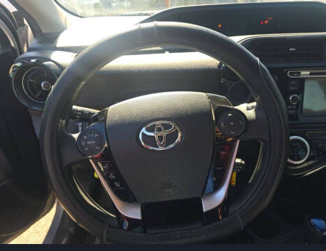 2018 Toyota Prius c Two