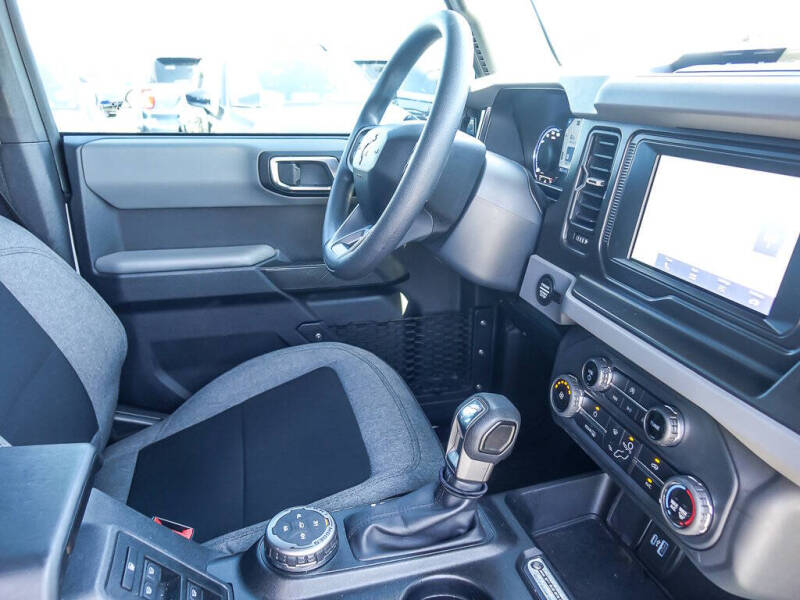 2022 Ford Bronco Base Advanced