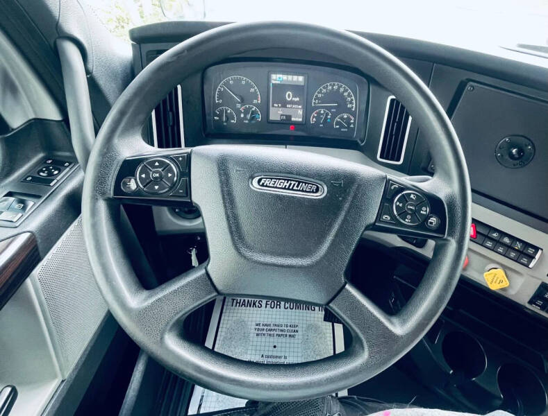 2021 Freightliner Cascadia