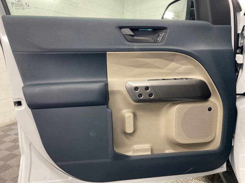 2025 Ford Maverick Lariat