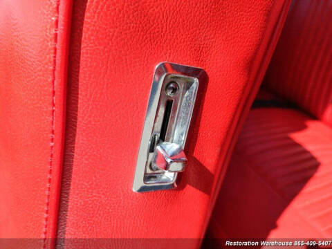 1970 Plymouth Duster