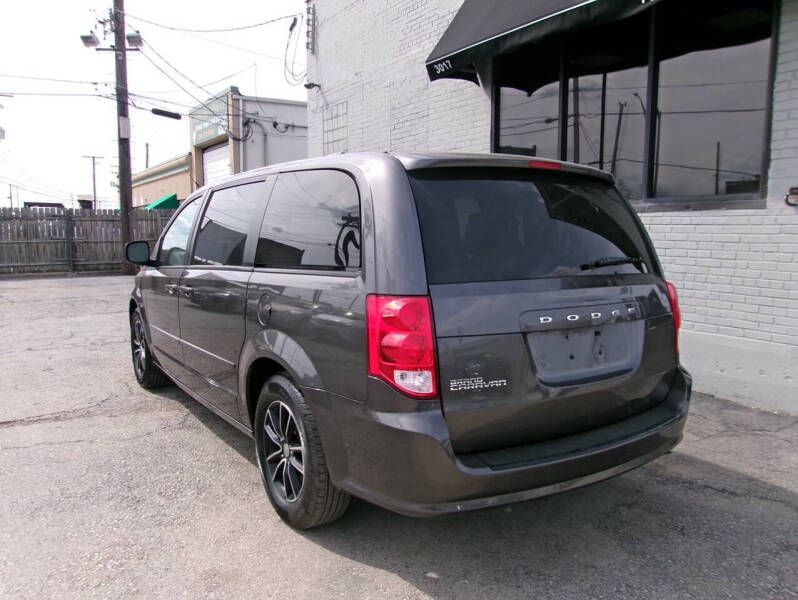 2016 Dodge Grand Caravan SXT