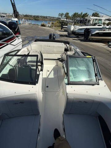 2022 Sea Ray SPX 190