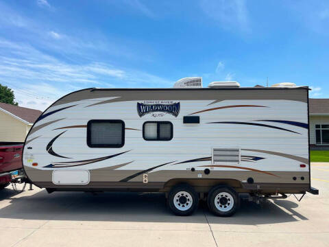 2017 Forest River Wildwood X-Lite