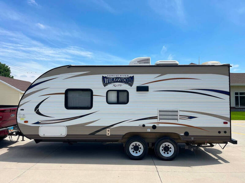 2017 Forest River Wildwood X-Lite