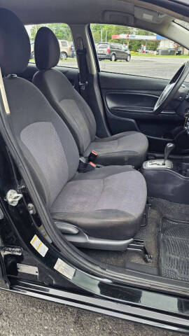 2017 Mitsubishi Mirage ES