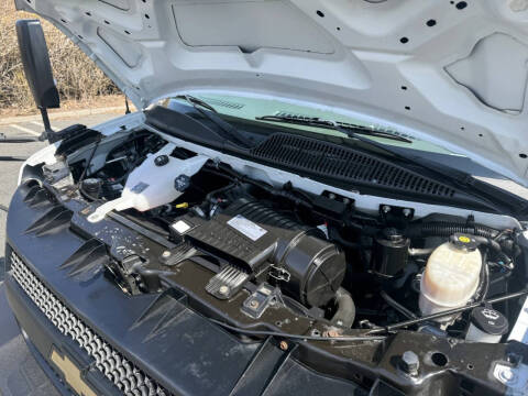 2017 Chevrolet 3500 Express