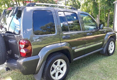 2006 Jeep Liberty for sale at Summit Motors LLC in Morgantown WV