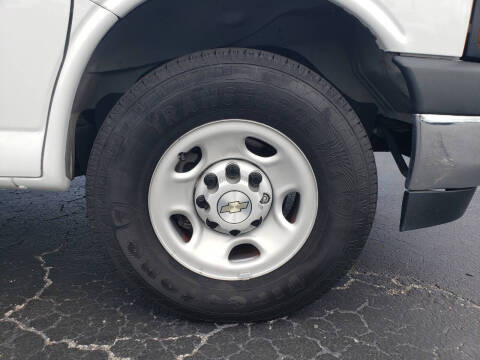2022 Chevrolet Express 3500