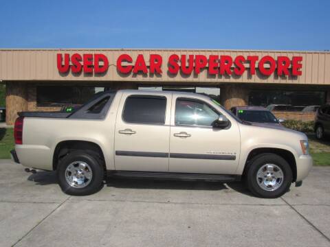 2009 Chevrolet Avalanche for sale at Checkered Flag Auto Sales NORTH in Lakeland FL