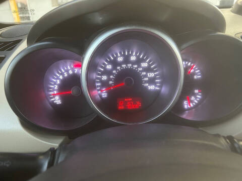 2012 Kia Soul +
