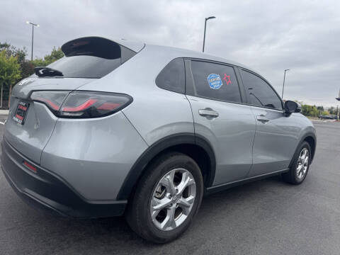 2024 Honda HR-V LX