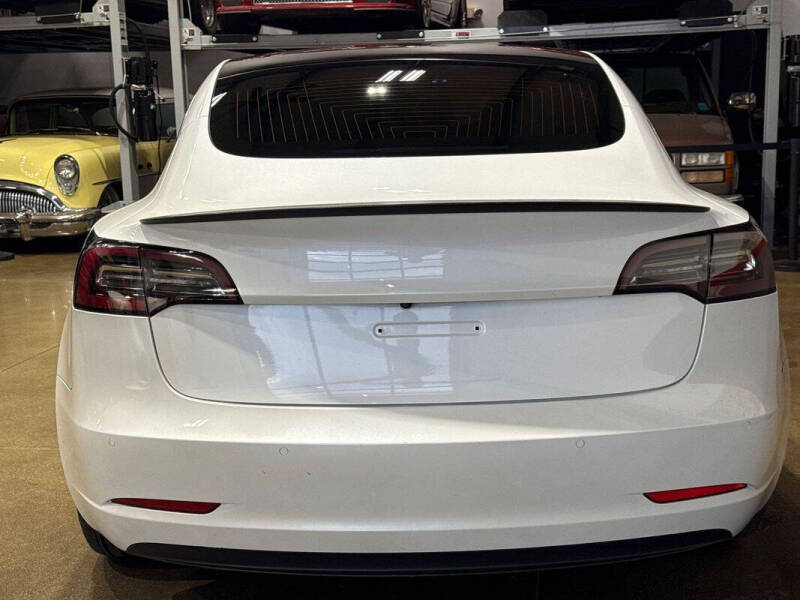 2020 Tesla Model 3 Performance