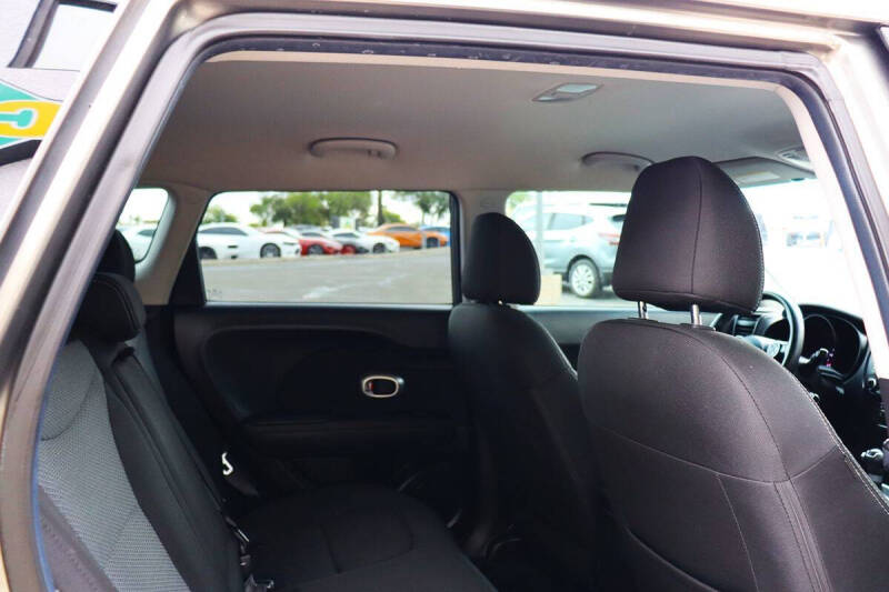 2018 Kia Soul +