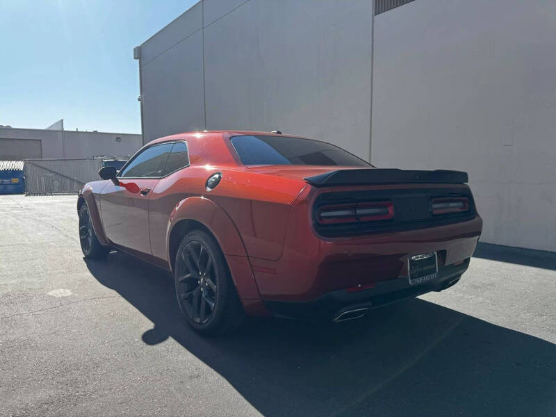 2021 Dodge Challenger SXT