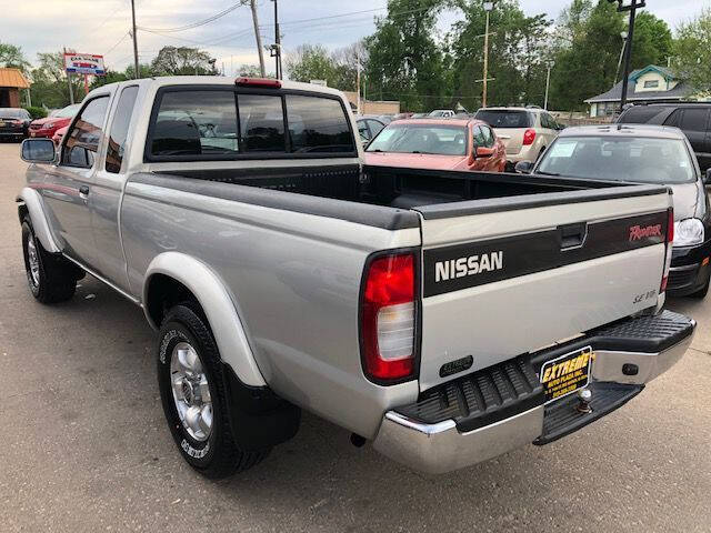1999 Nissan Frontier XE-V6