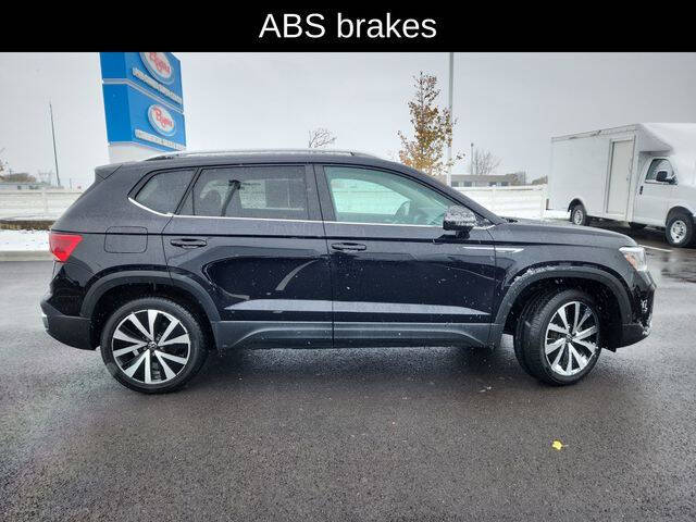 2024 Volkswagen Taos SE