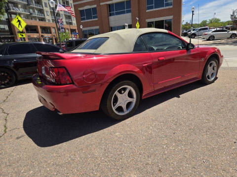 2000 Ford Mustang GT