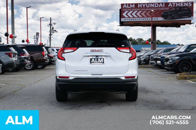 2023 GMC Terrain SLT