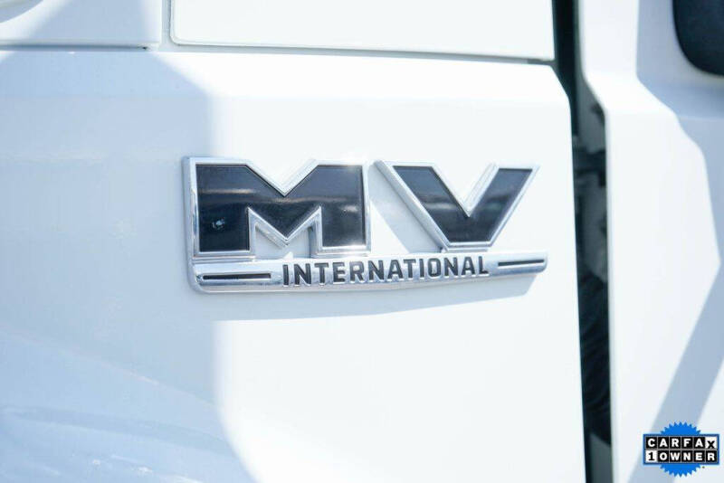 2020 International MV607