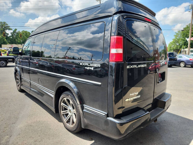 2018 Chevrolet Express 2500