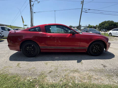2013 Ford Mustang V6