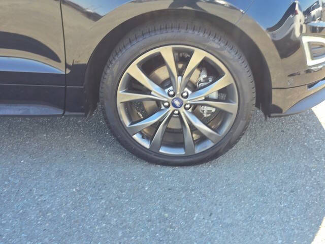 2016 Ford Edge Sport