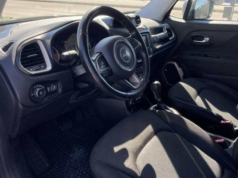 2016 Jeep Renegade Latitude 75th Anniversary