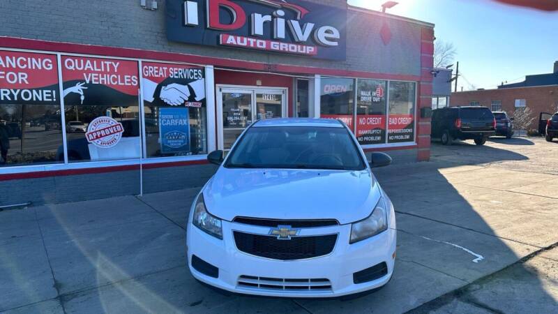 2013 Chevrolet Cruze for sale at iDrive Auto Group in Eastpointe MI
